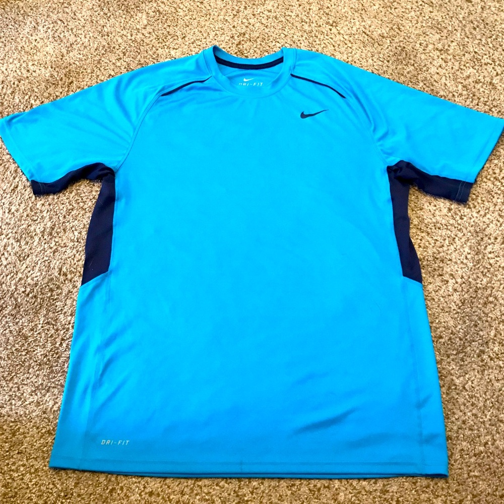 Nike Dri-Fit shirt tee